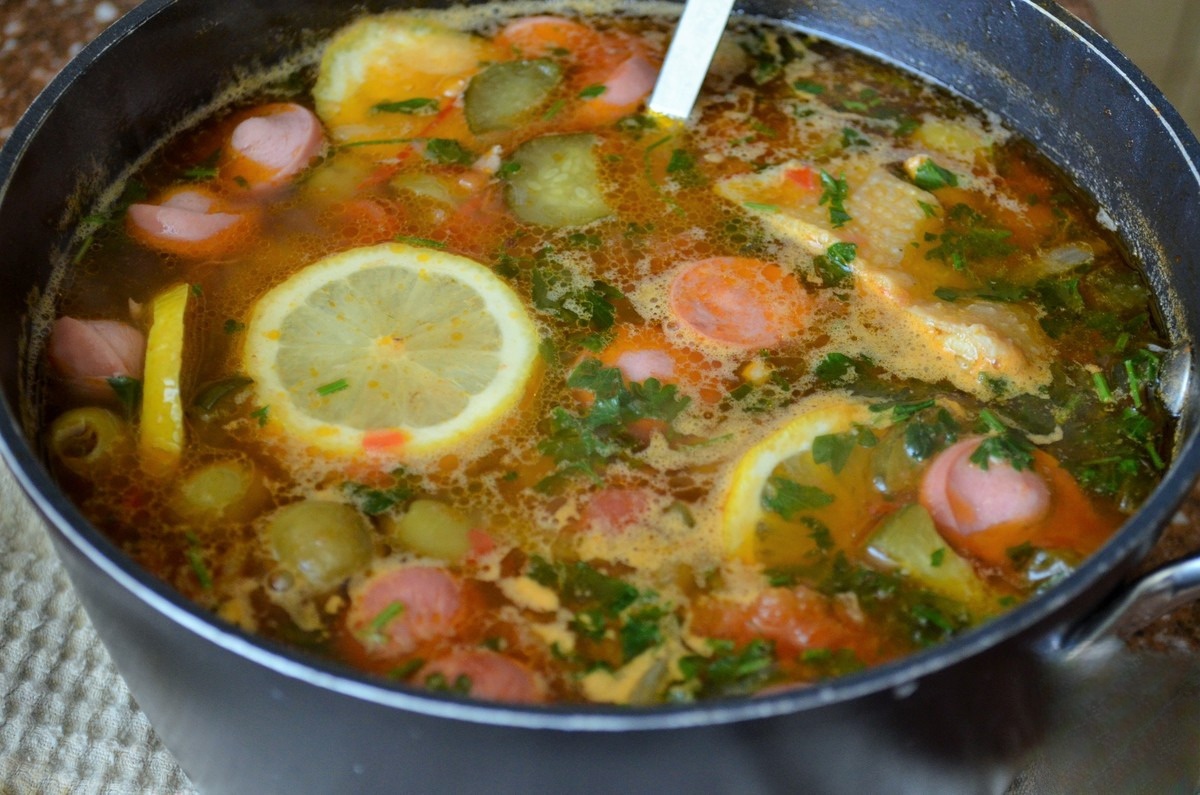 Солянка с курицей