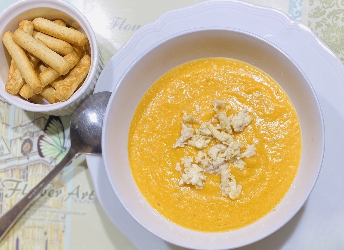 Суп-пюре с бататом и куриной грудкой