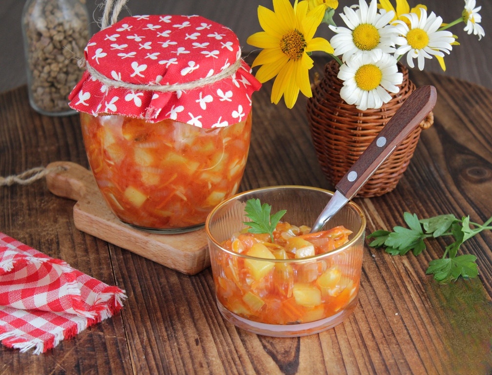 Салат из кабачков с кетчупом